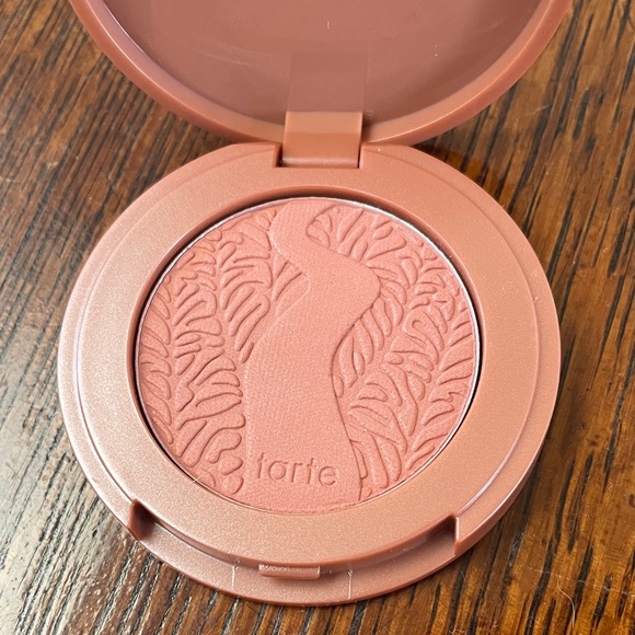 Tarte Compact in Warm Copper - Picture 4 of 5